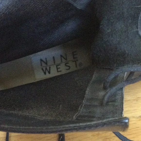 COPY - Ninewest vintage (80s -90s) victorian style  short boots - Picture 6 of 8